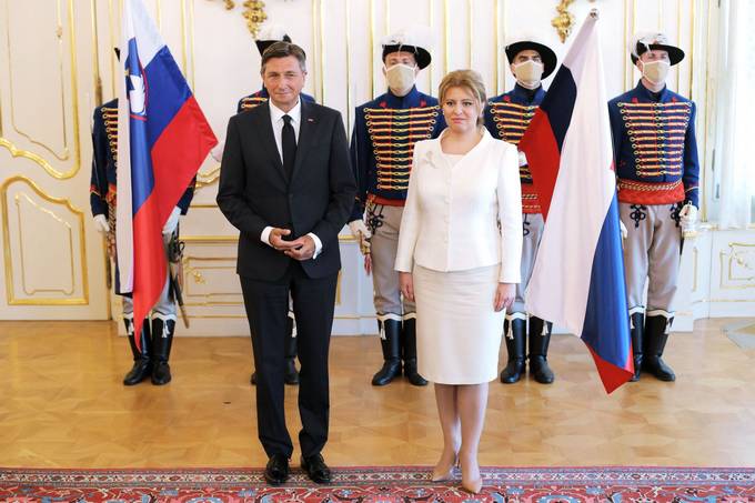 Predsednik Pahor in predsednica aputov pozdravila finanni dogovor voditeljev EU